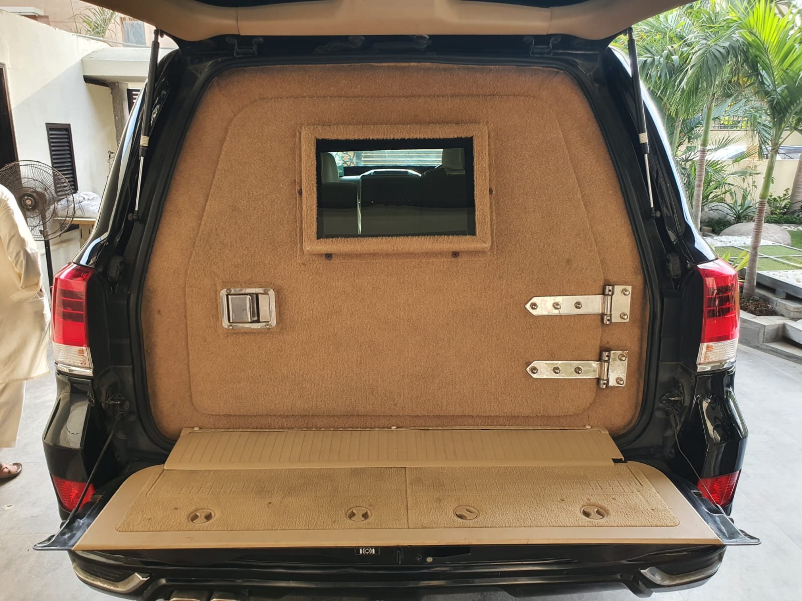 Bulletproof Land Cruiser V8 Karachi
